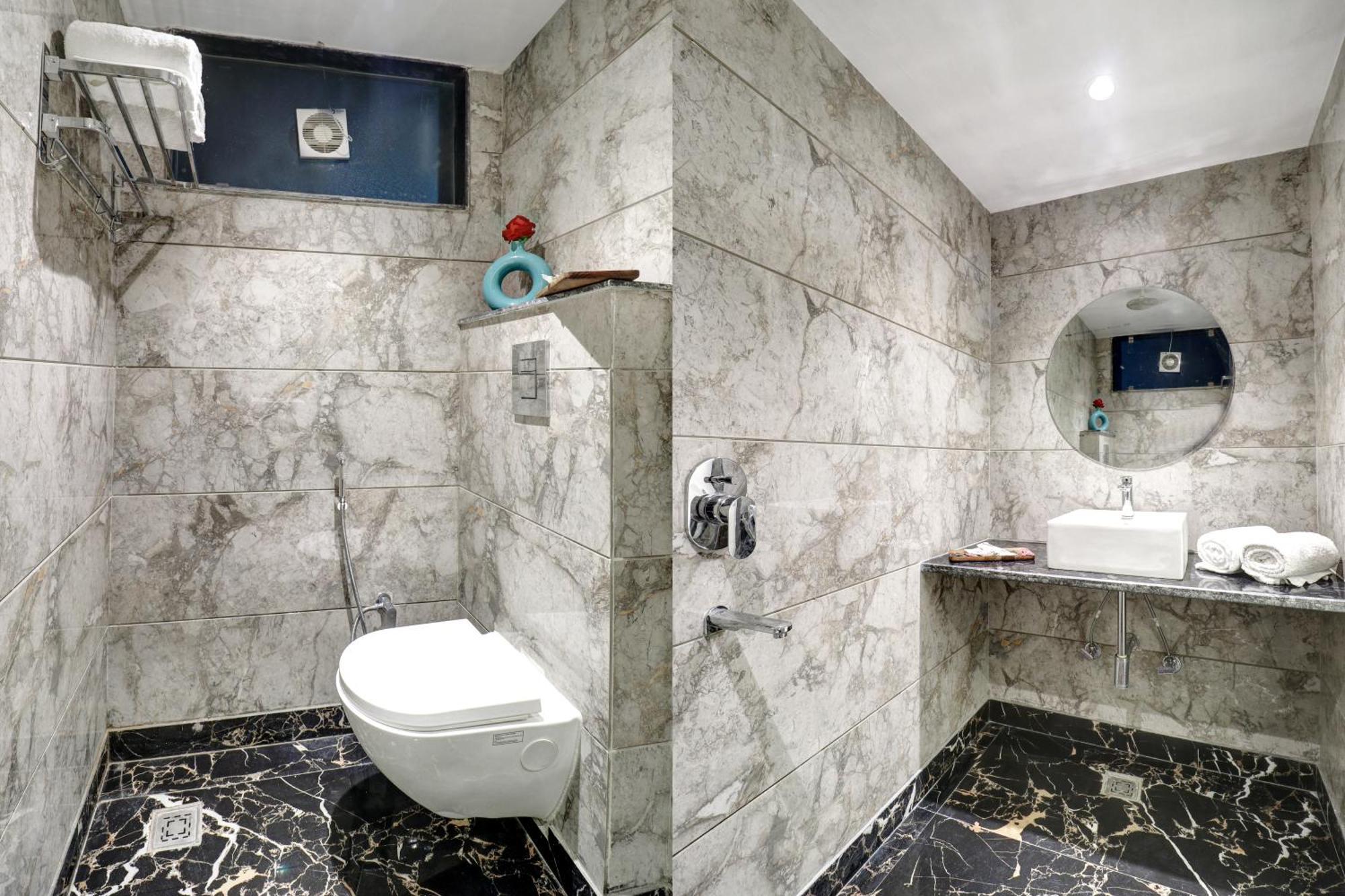Emporio Dx - Railway Station - Paharganj 3*